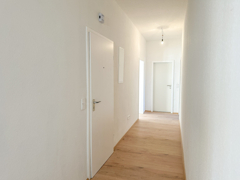 NEU zur Vermietung in Bochum Linden - Diele - Reuter Immobilien – Immobilienmakler