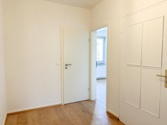 NEU zur Vermietung in Bochum Linden - Diele - Reuter Immobilien -  Immobilienmakler (3)