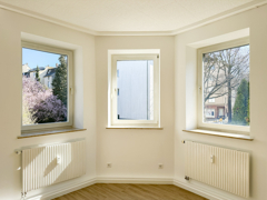 NEU zur Vermietung in Bochum Innenstadt - Fensterfront - Reuter Immobilien - Immobilienmakler