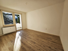 NEU zur Vermietung Bochum Innenstadt-WZ- Reuter Immobilien