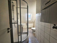 NEU zur Vermietung in Herne-Wanne-Eickel-Bickern - Bad - Reuter Immobilien – Immobilienmakler.jpg