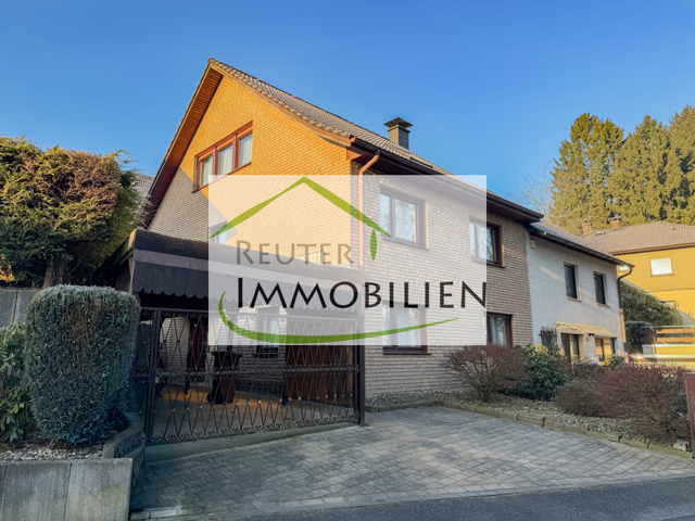 NEU zum Verkauf in Witten Bommern - Doppelhaushälfte - Außenansicht - Reuter Immobilien – Immobilienmakler