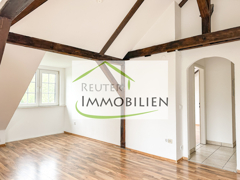 NEU zur Vermietung in Bochum Mitte - Wohnzimmer - Reuter Immobilien – Immobilienmakler (2)