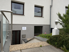 NEU zur Vermietung in Bochum Höntrop - Außenansicht - Reuter Immobilien – Immobilienmakler