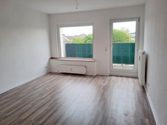 NEU zur Vermietung in Herne Wanne-Eickel - Wohnzimmer - Reuter Immobilien – Immobilienmakler