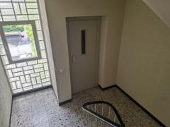 NEU zum Verkauf in Herne-Eickel -  Eigentumswohnung -Hausflur - Reuter Immobilien – Immobilienmakler 