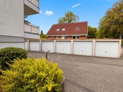 NEU zum Verkauf in Herne-Eickel  -  Eigentumswohnung - Blick vom Balkon- Reuter Immobilien – Immobilienmakler - KI-generiert