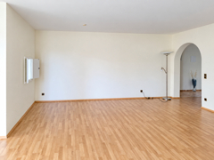 NEU zum Verkauf in Herne-Mitte Altenhöfen -  Eigentumswohnung - Wohnzimmer - Reuter Immobilien – Immobilienmakler (2)