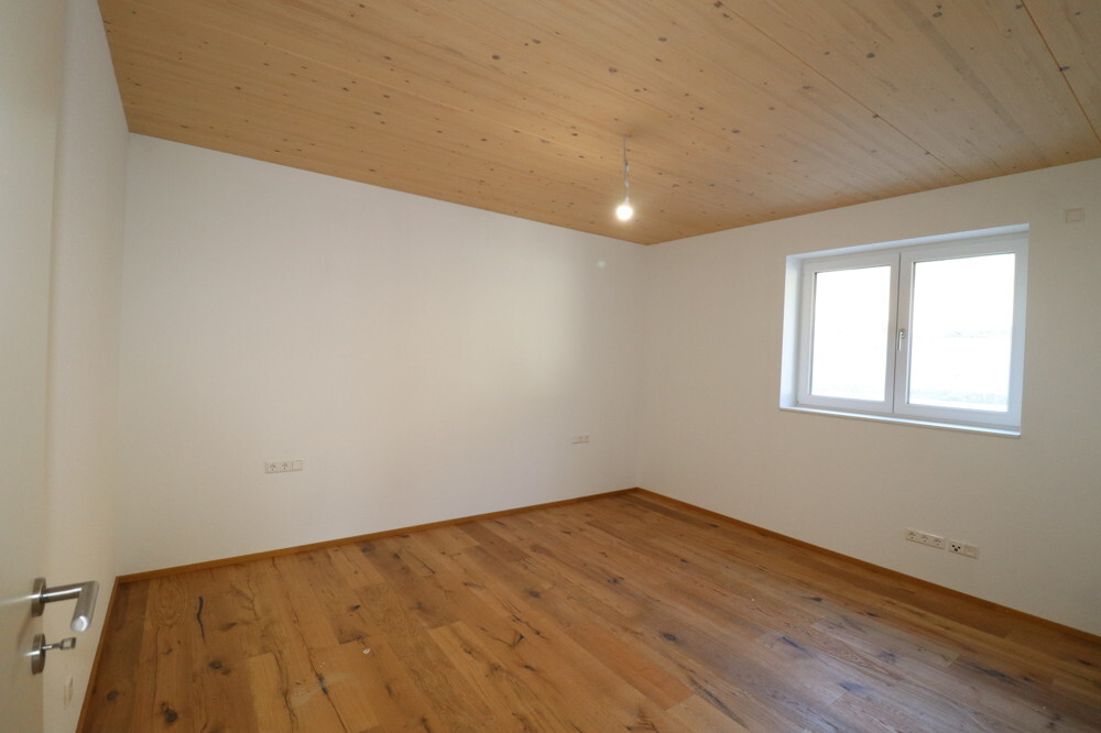 Büro oder Behandlungsraum II