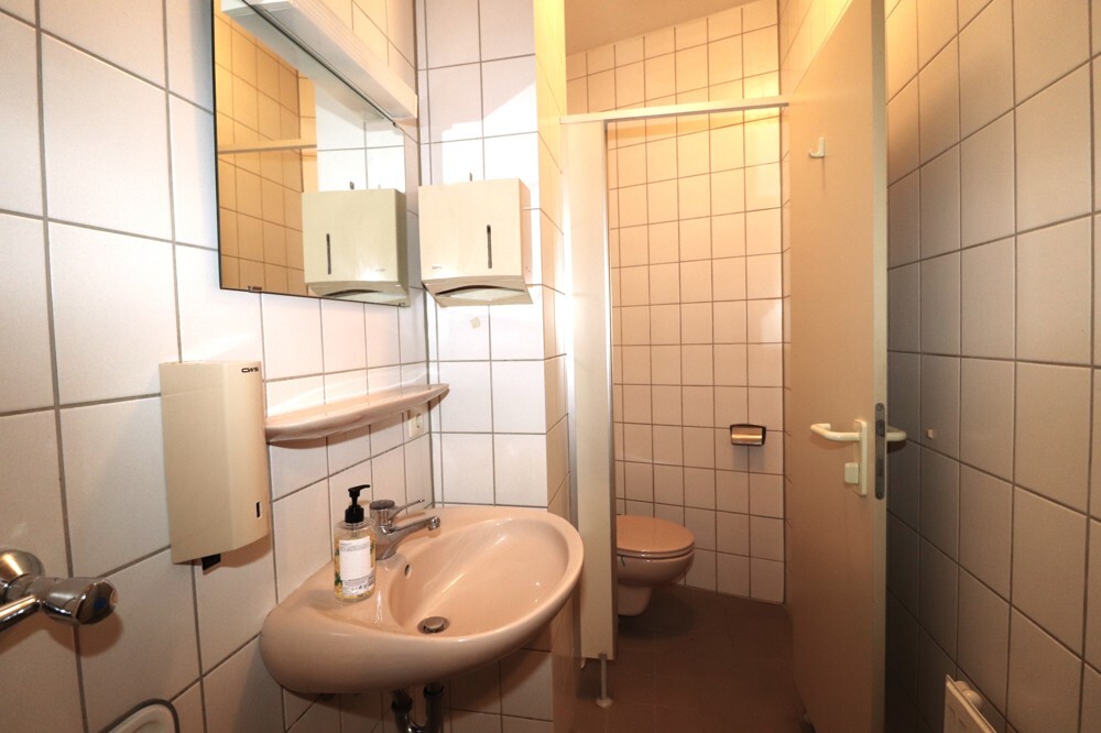 getrennte Toiletten