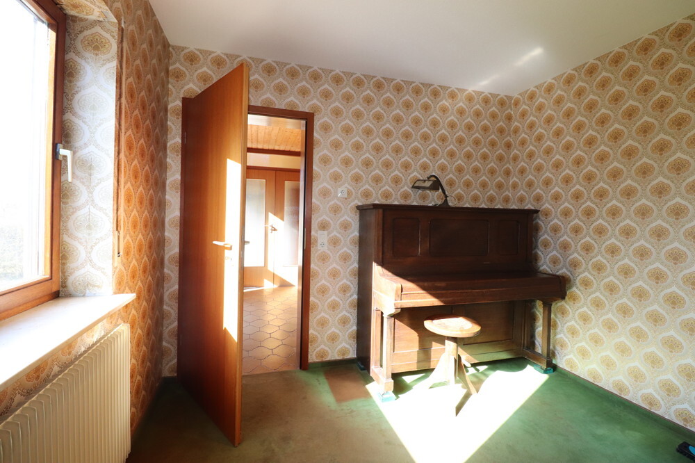 Büro EG