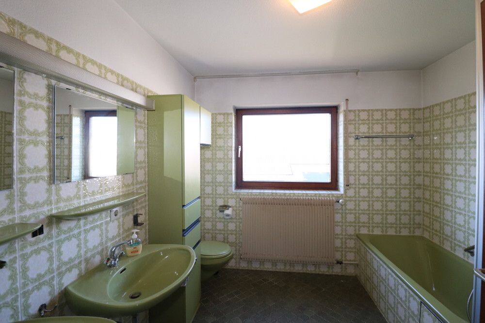 Tageslicht-Familienbad OG