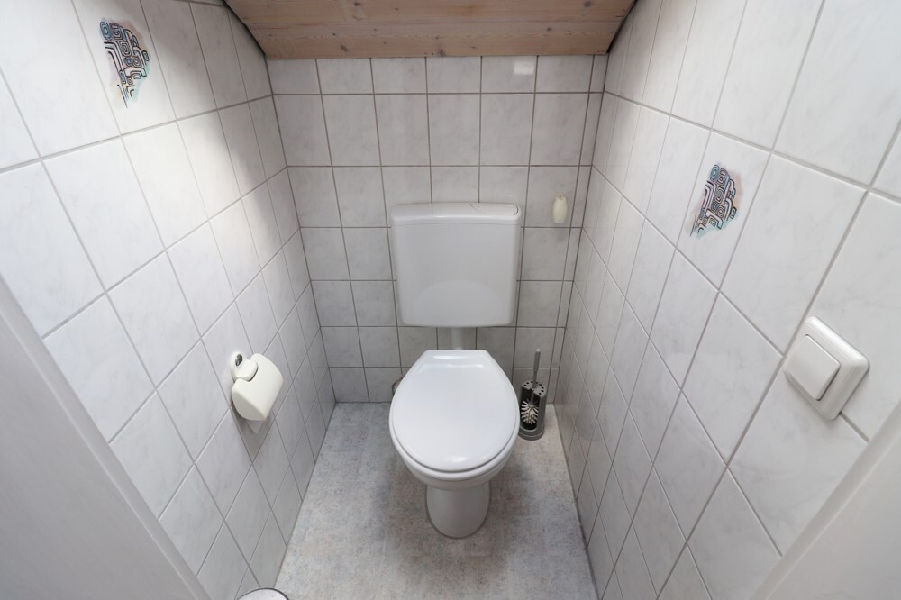 separates WC (DG) 