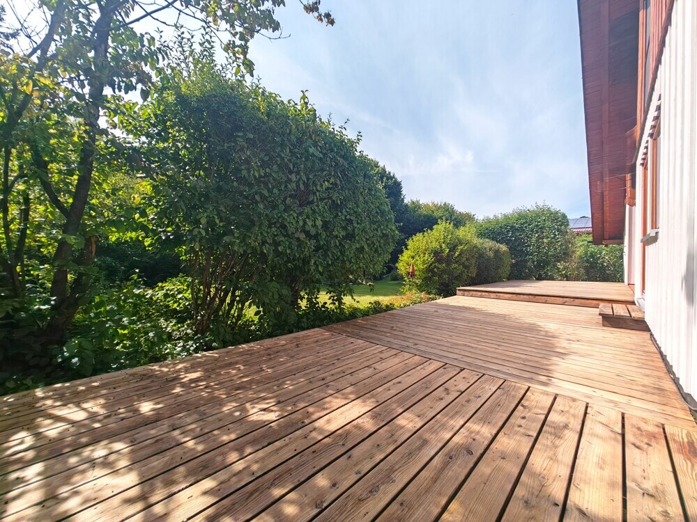 Weitläufige Terrasse