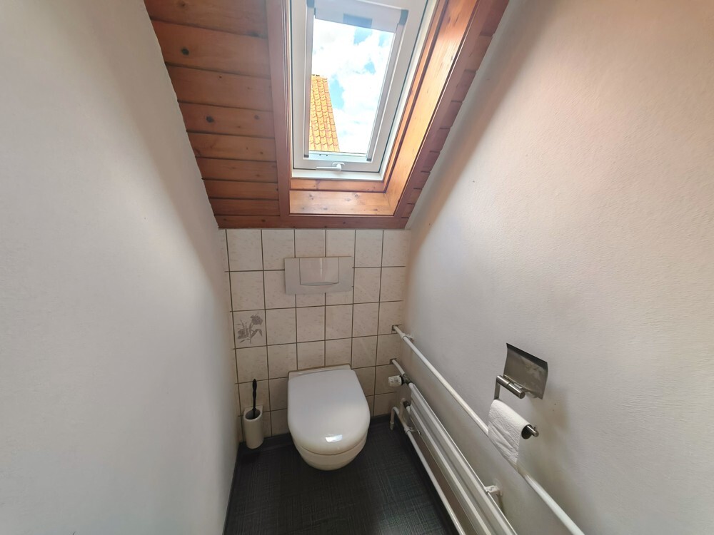WC DG 