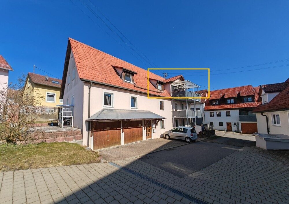 Wohnung im 1. DG mit Ausblick