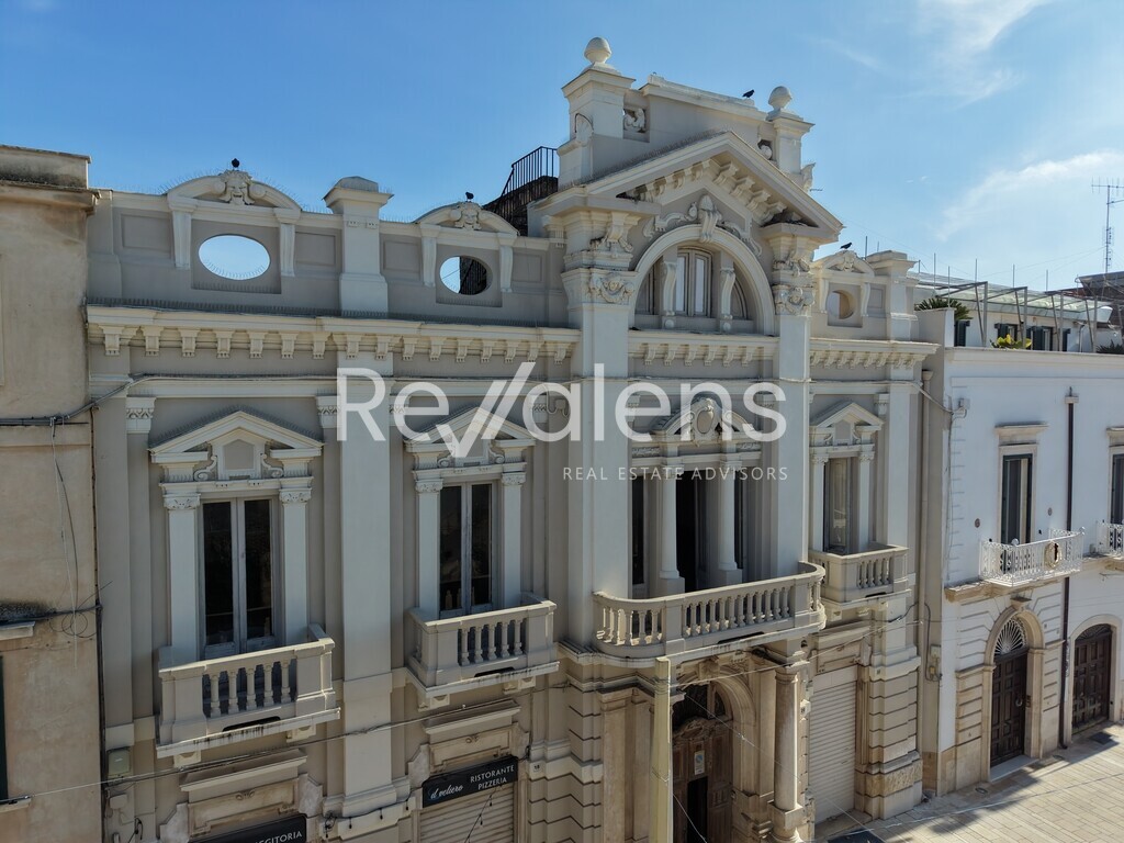 Palazzo Angiuli Adelfia (66)