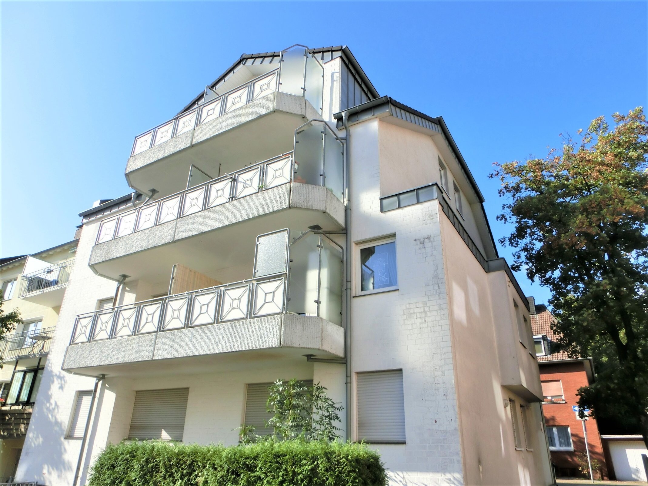 Top Stadtwohnung - inkl. Garage, Balkon und Einbauküche