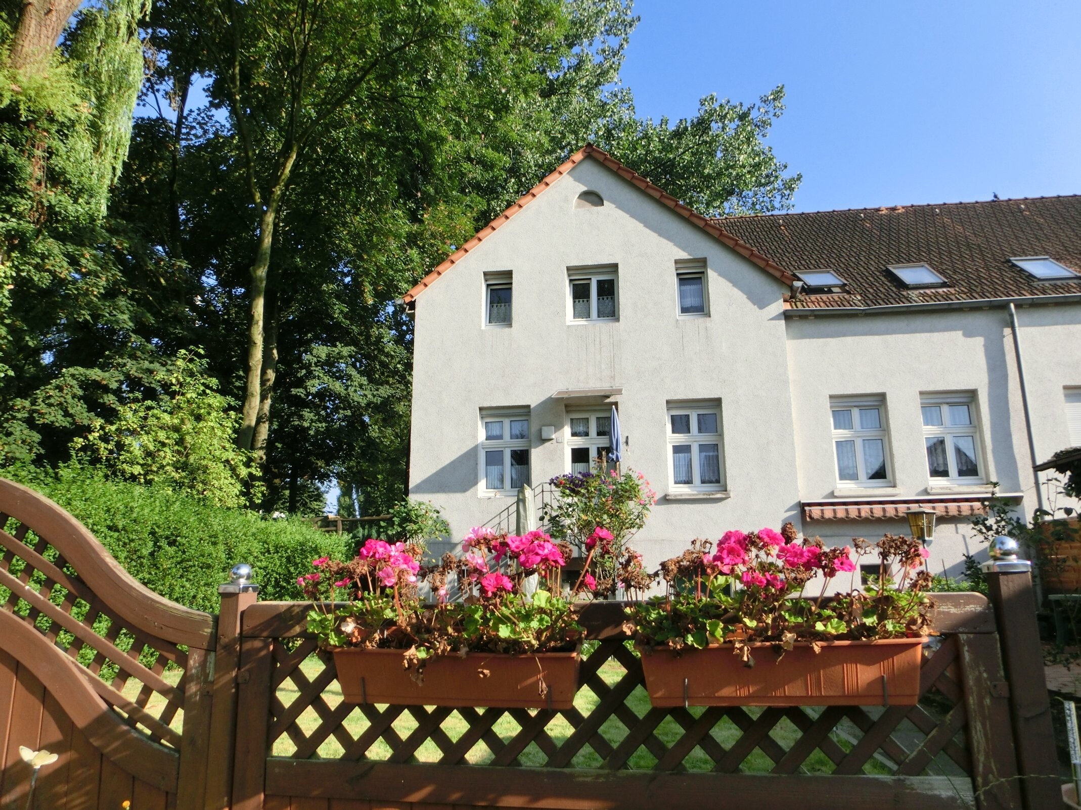 RES. in 2 Wochen! Viele Käufer warten noch! Rufen Sie an wenn Sie verkaufen.