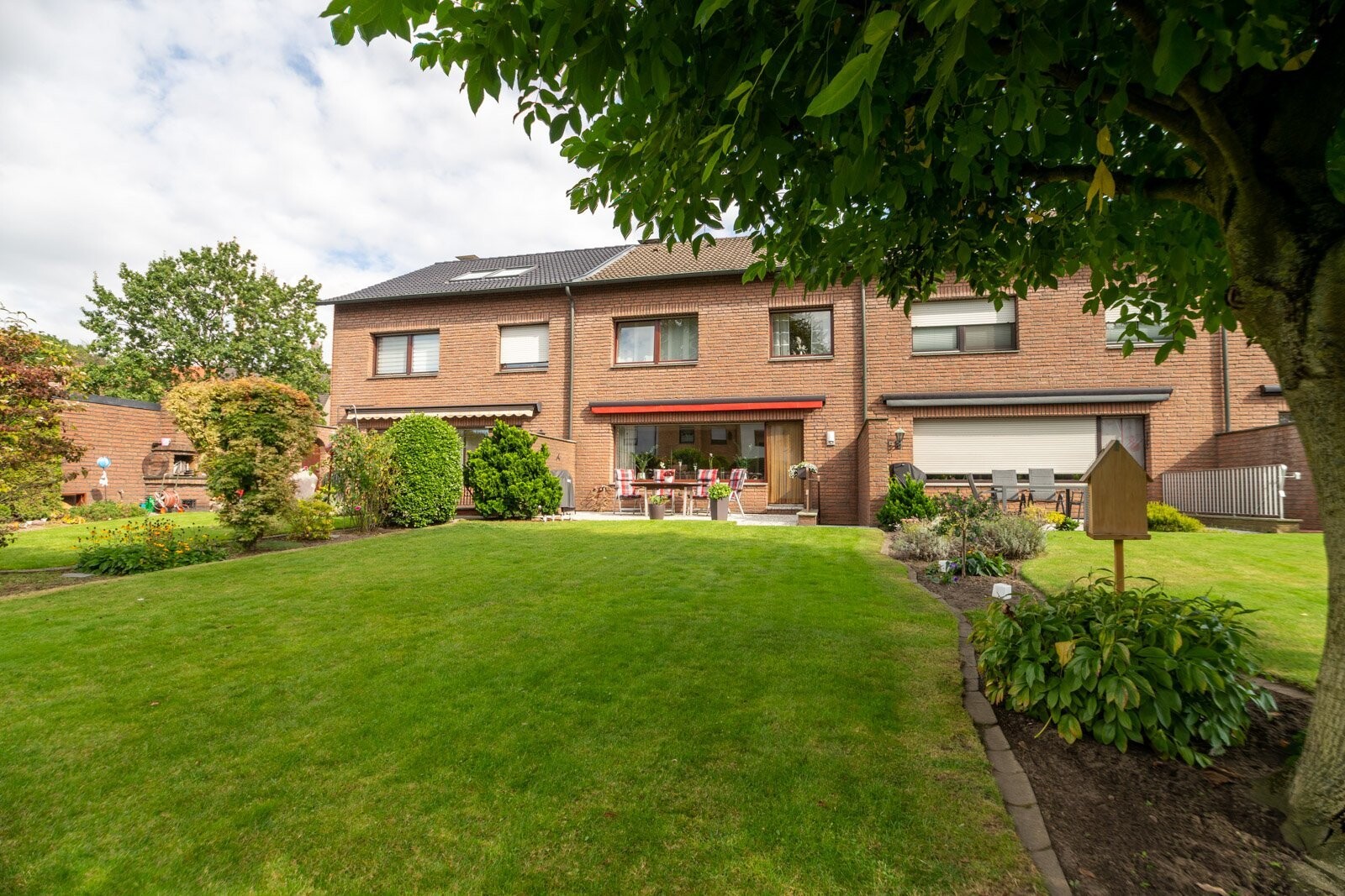 RRI +++ familienfreundliches Reihenhaus in Gladbeck-Zweckel +++ RRI