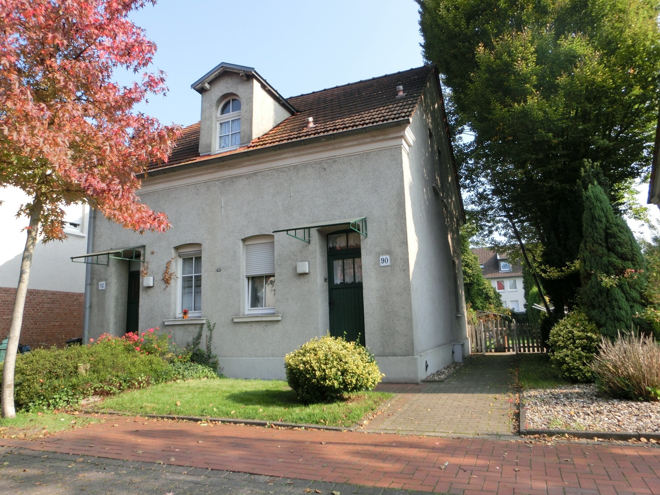 RRI +++ Zechenhaus in denkmalgeschützter Siedlung +++ RRI