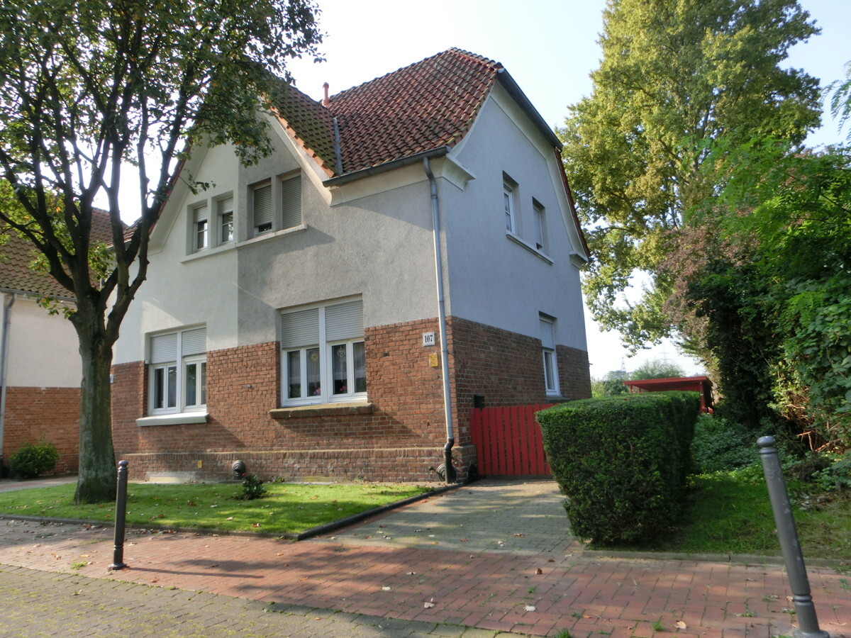 Zechenhaus in denkmalgeschützter Siedlung