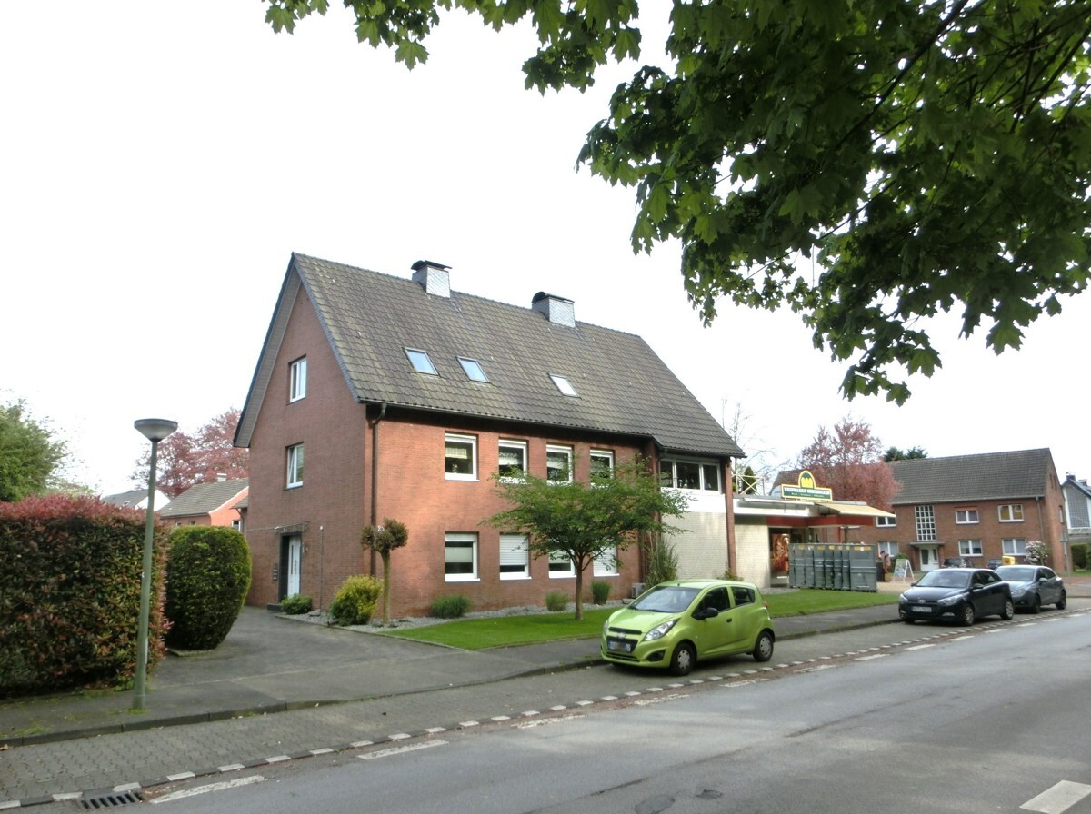 Mehrgenerationenhaus
3-Familien-Haus
Bungalow
Ladenlokal
in Bottrop-Kirchhellen