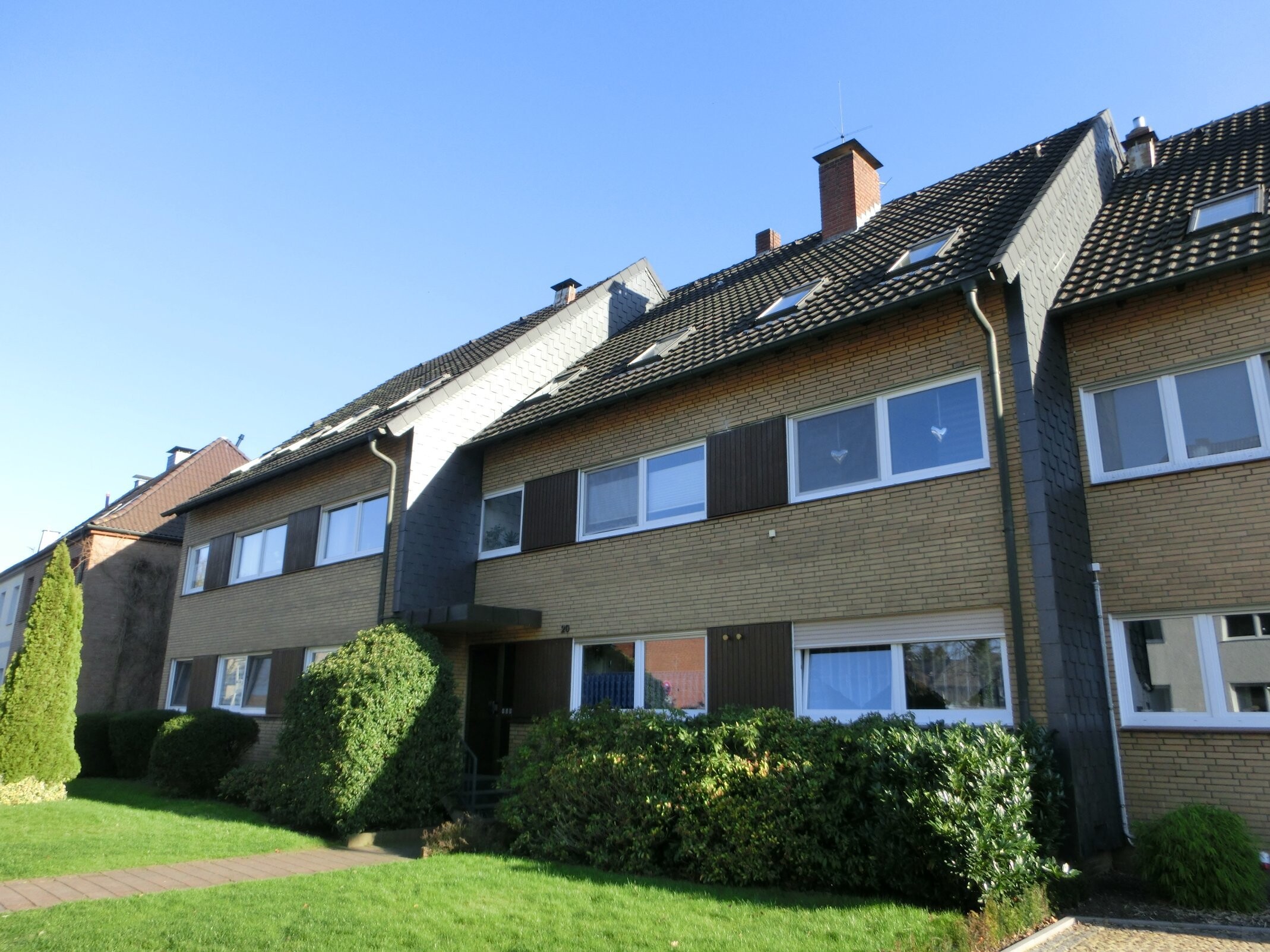 super 3,5 Zimmer Wohnung
modernes Bad
in ruhiger Lage von Zweckel