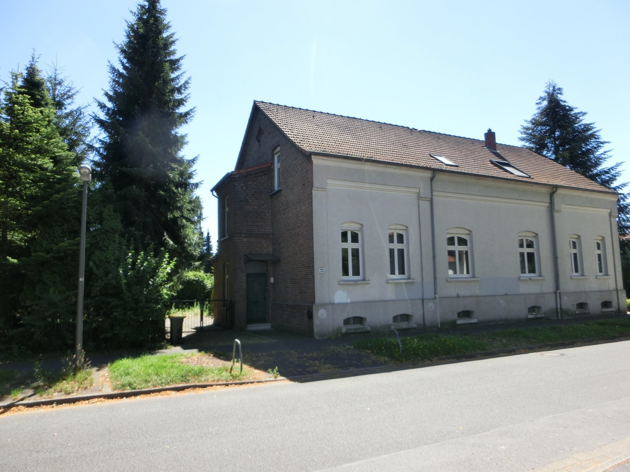 !!! Ein Verkauf erfolgt z. Z. nur an RAG-Belegungsberechtigte !!!