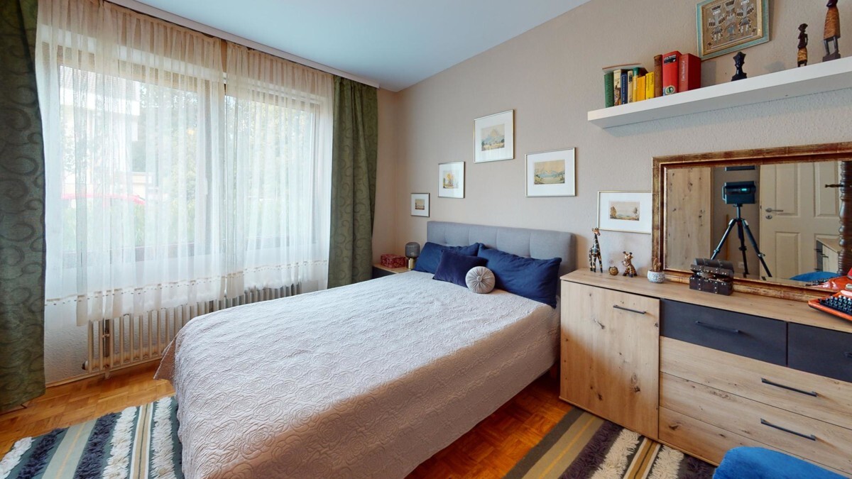 SCHLAFZIMMER HOCHPARTERRE
