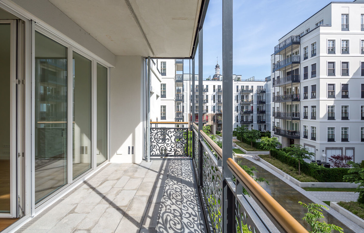 LOGGIA