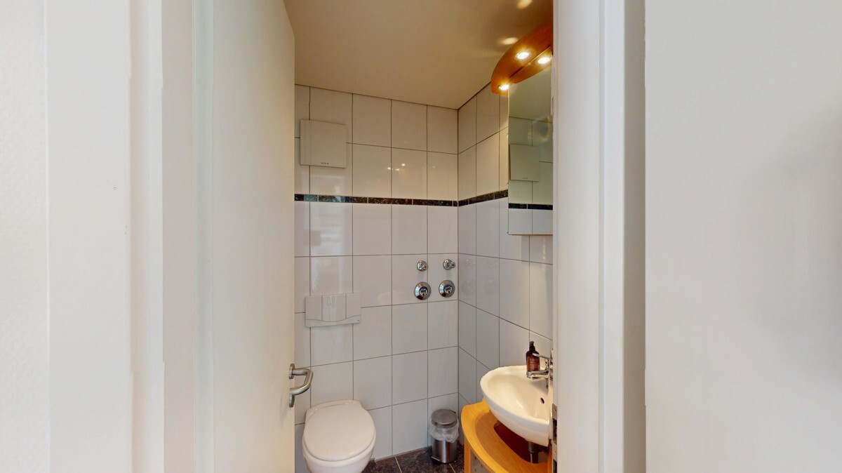 GÄSTE-WC