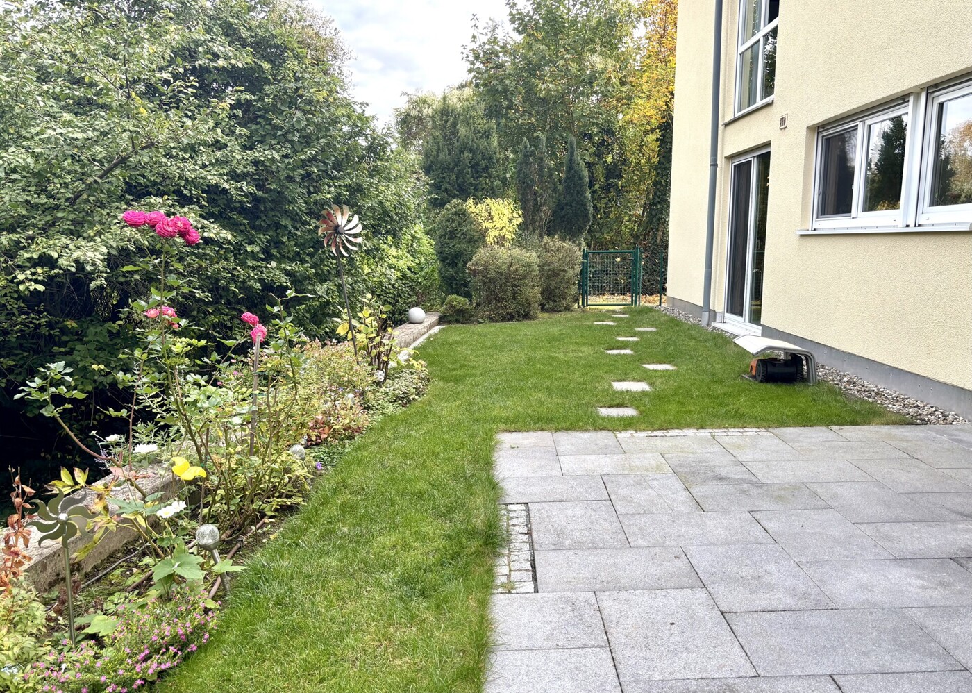 ...mit Terrassenzugang