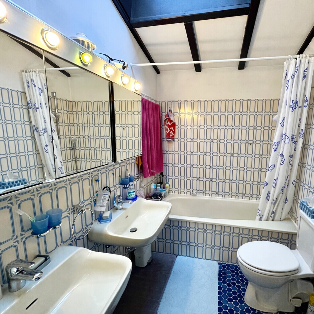 innenliegendes Badezimmer