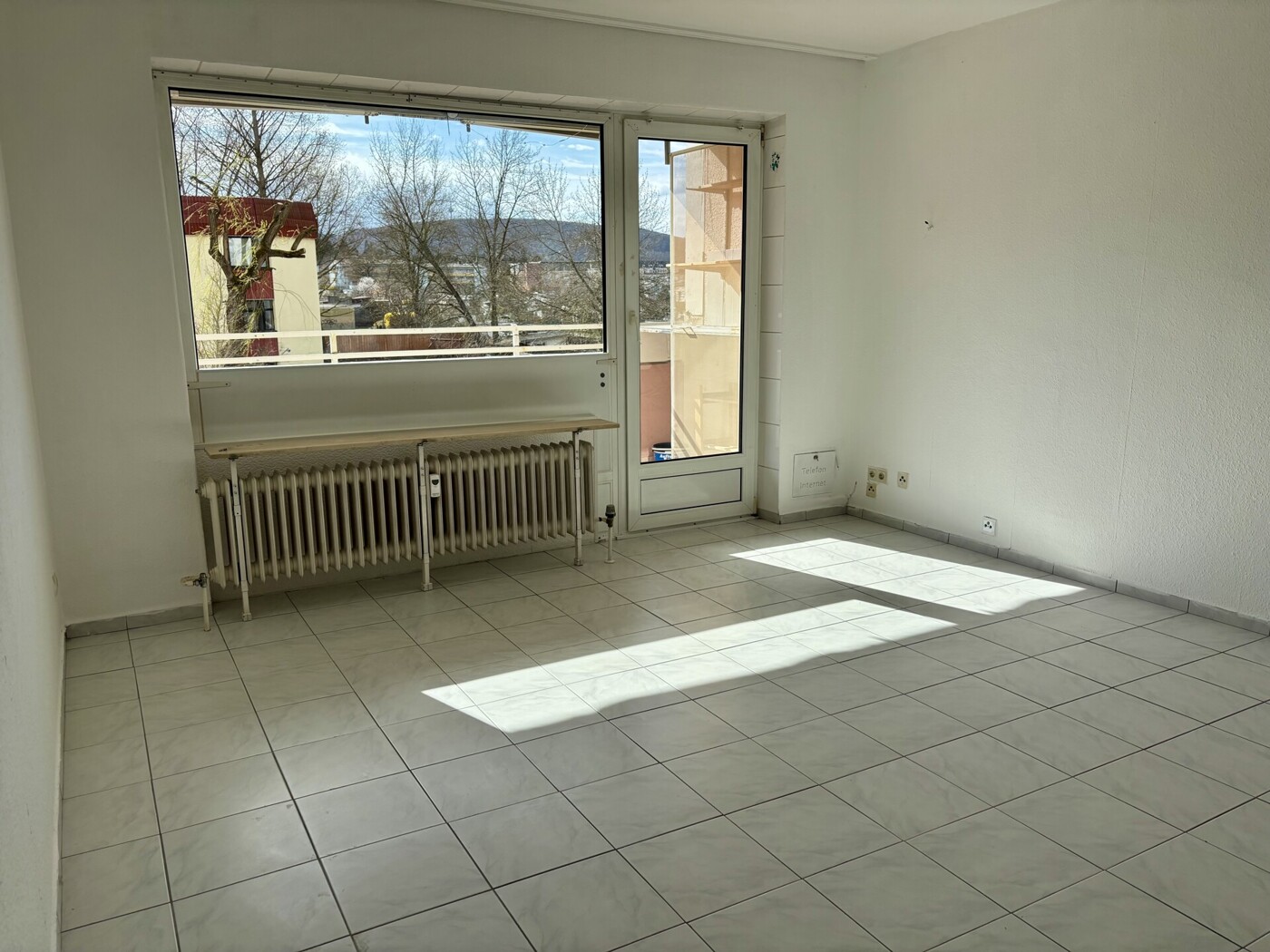 helles Wohnzimmer...