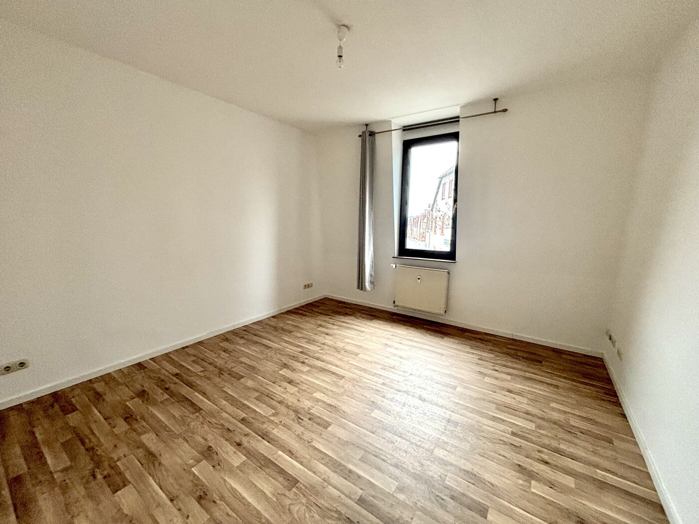 Kinder-/Arbeitszimmer