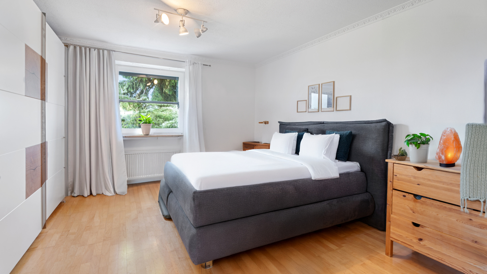 Schlafzimmer OG