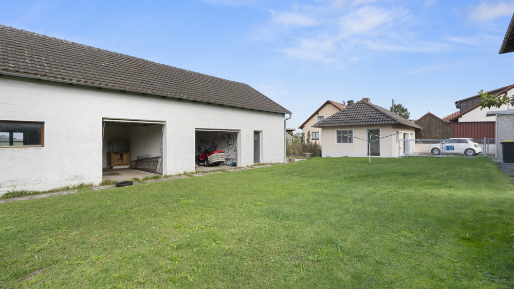 Garten mit möglichen Bauplatz