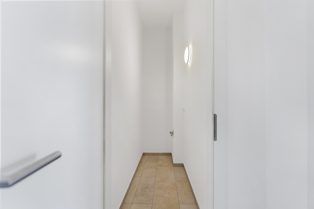 Abstellraum mit WM-Anschluss