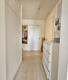 Flur mit Einbauschrank