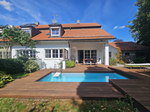 Hausansicht Gartenseite