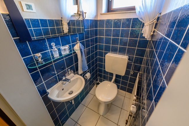 Gäste-WC im EG