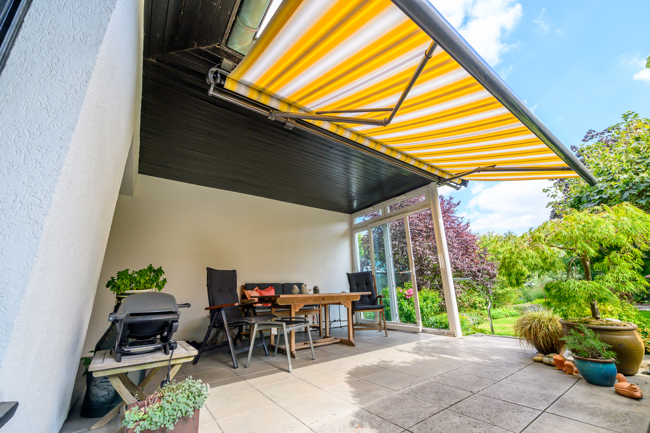 überdachte Terrasse 