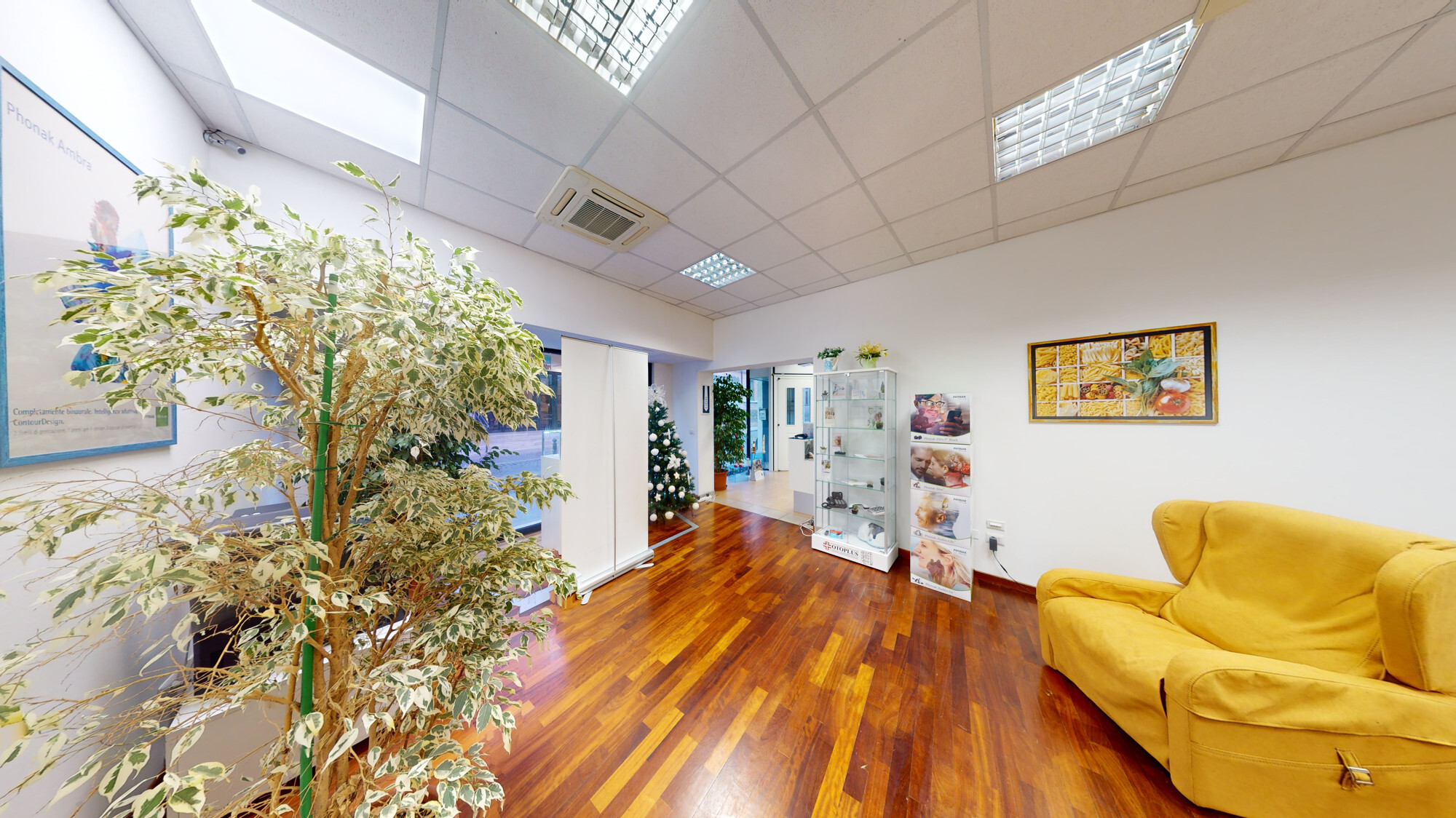 LOCALE-COMMERCIALE-AL-PIANO-TERRA-12012023_174001