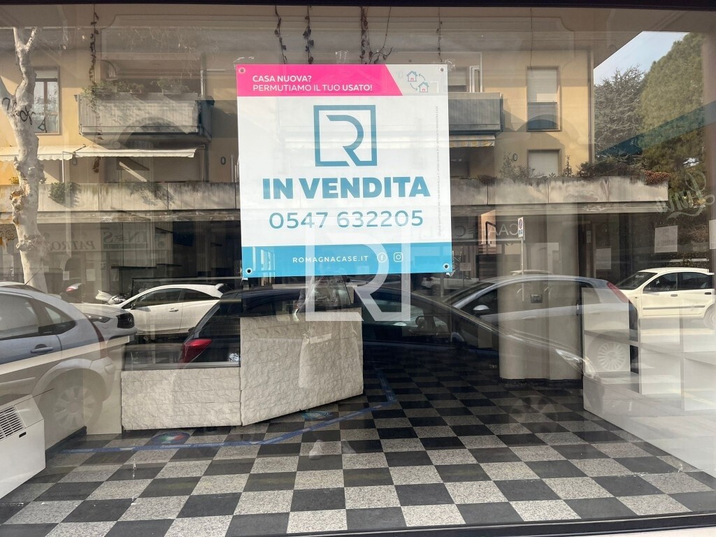 locale commerciale