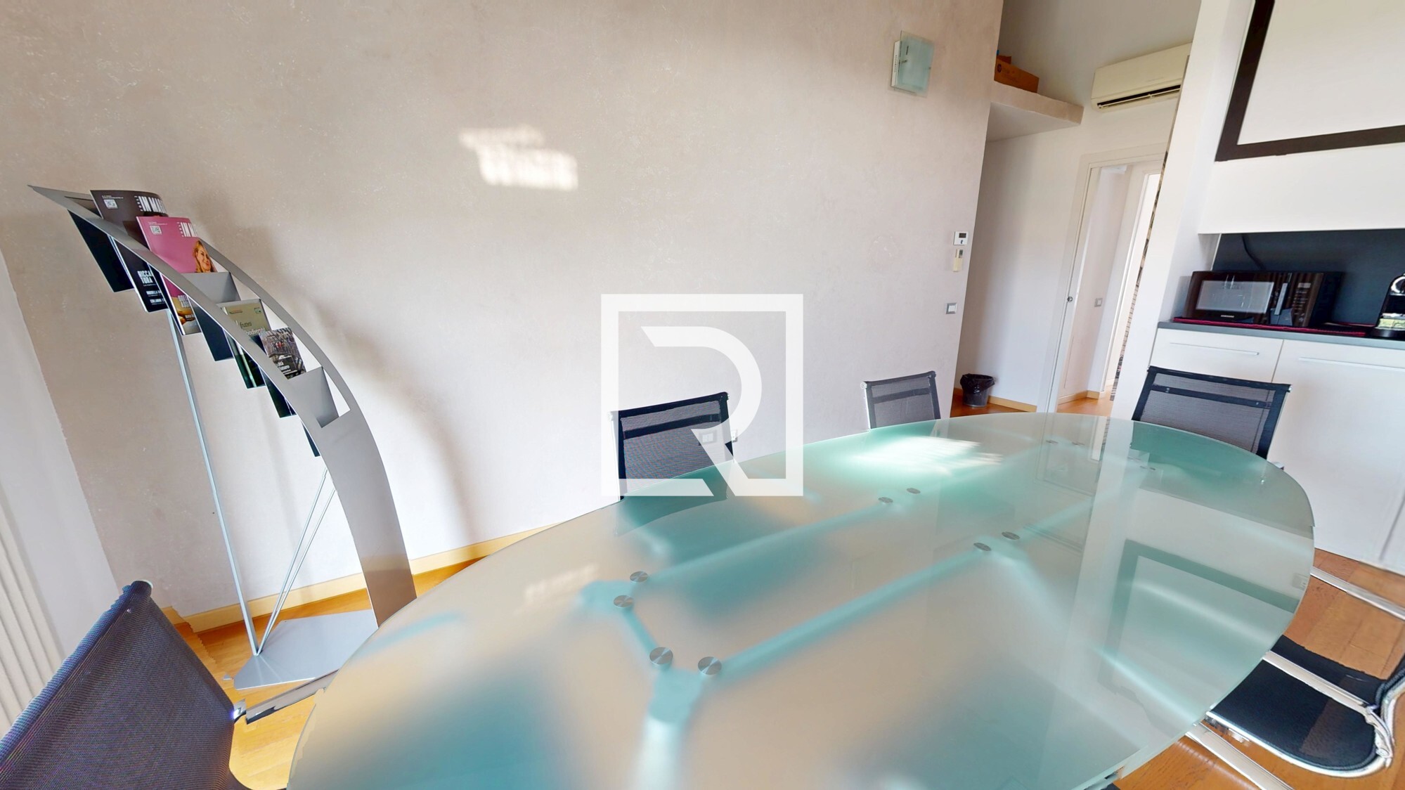 UFFICIO-PANORAMICO-SETTIMO-PIANO-CON-ASCENSORE-06162025_095359
