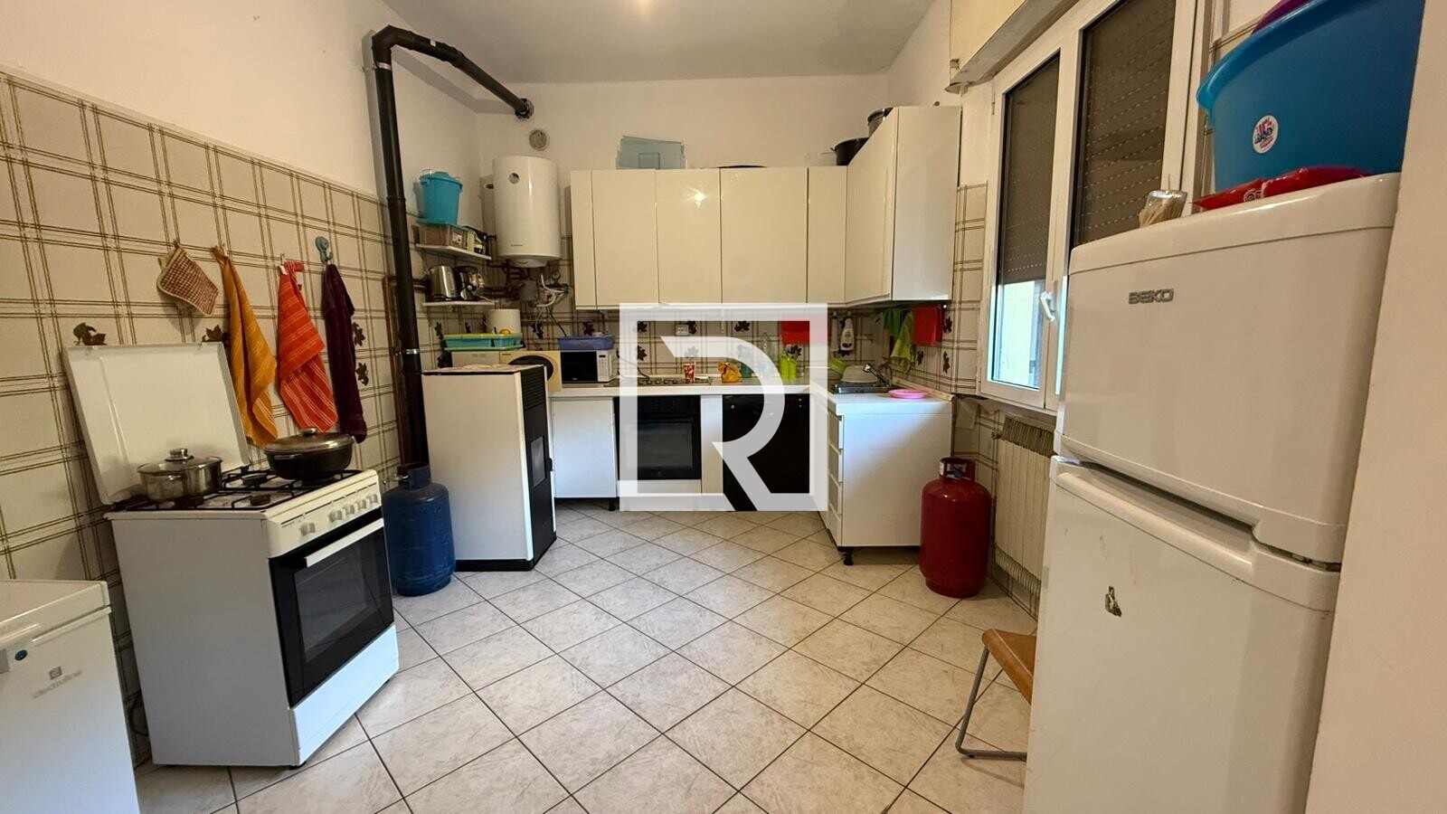 WhatsApp Image 2025-10-06 at 15.46.34 (2)