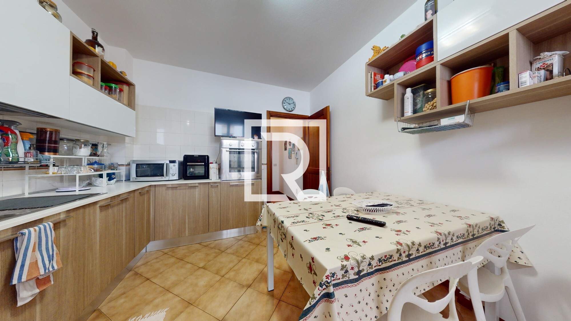 Villa-A-Schiera-10162024_175911