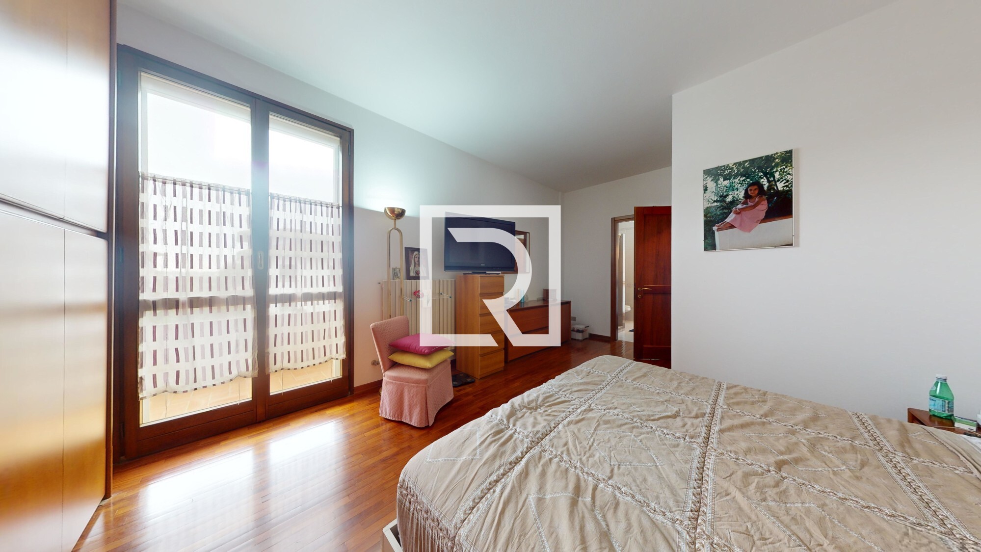 Villa-A-Schiera-10162024_182620