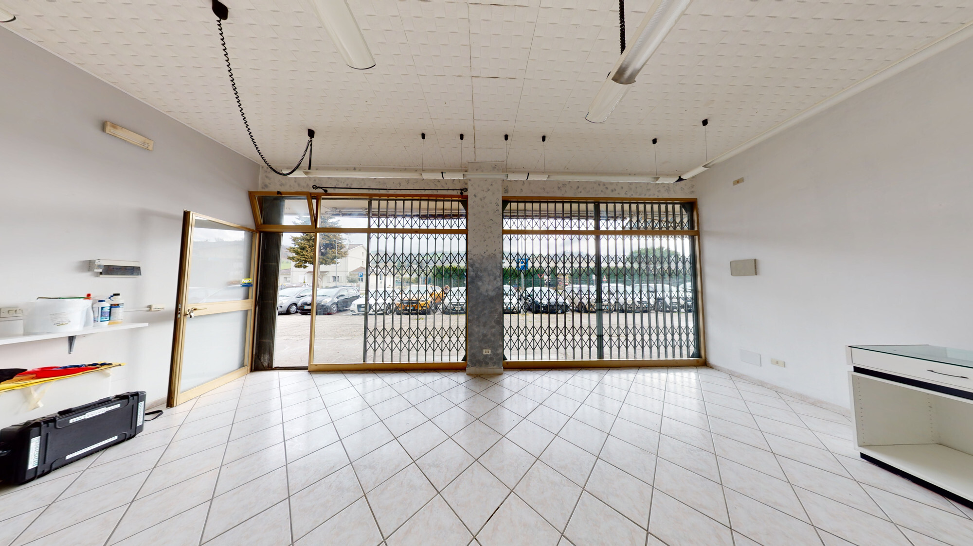 Negozio-Gualdo-02262022_123546